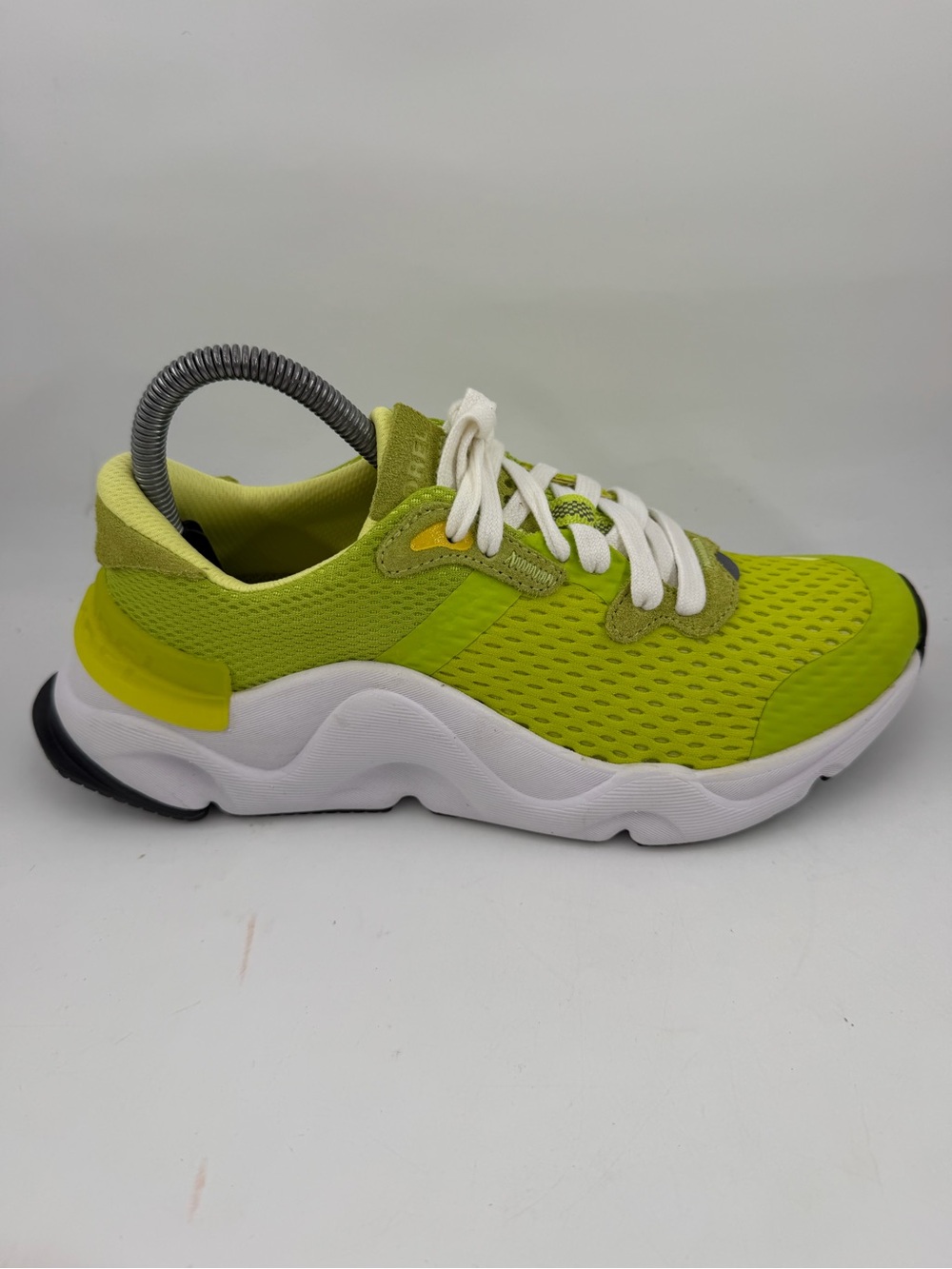 Sorel Women’s Kinetic RNEGD - SZ 7.5- Acid Green Lace-Up Sneakers Shoes - Picture 2 of 15